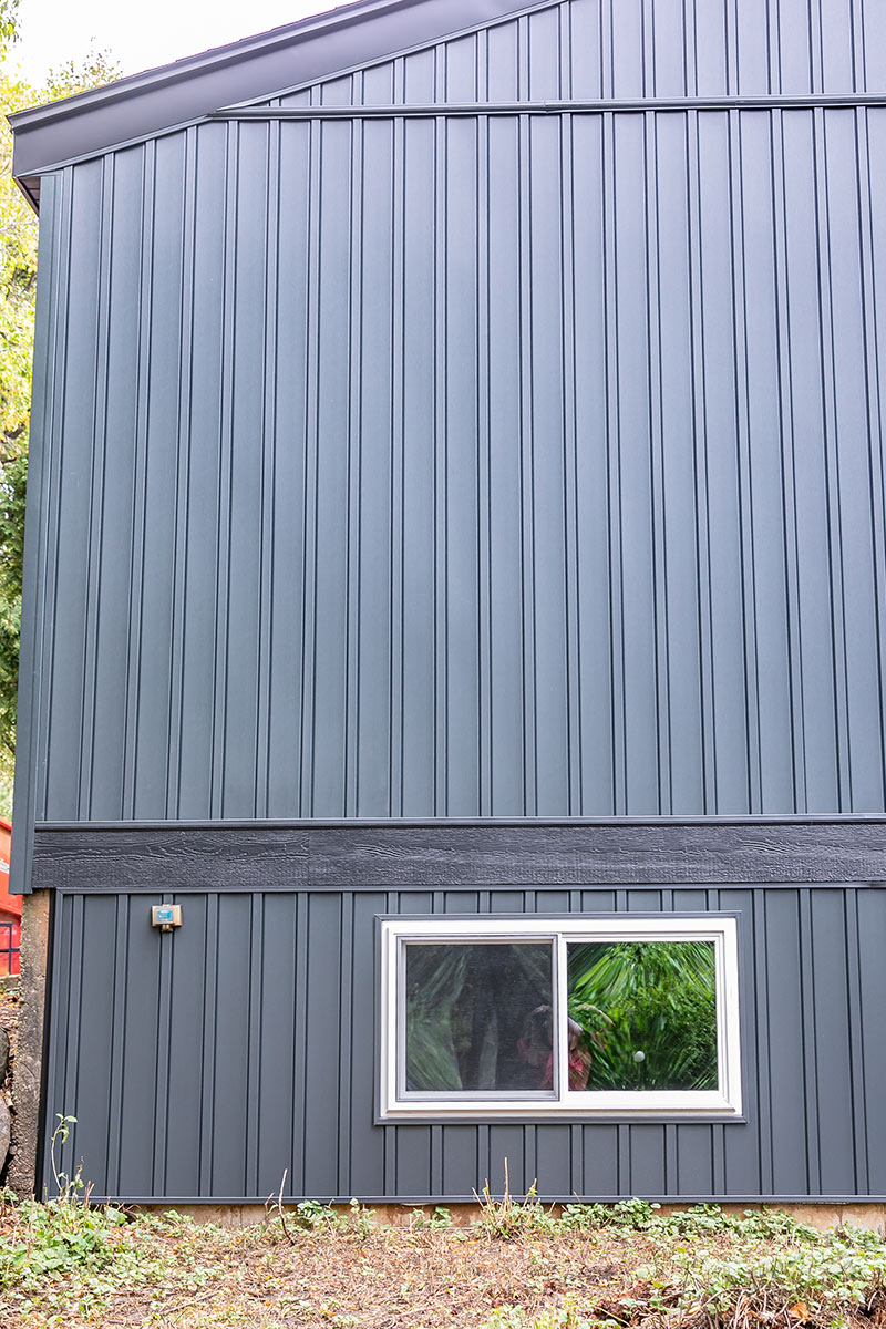 Mastic Board Batten Siding Color Brunswick Prairie Exteriors And