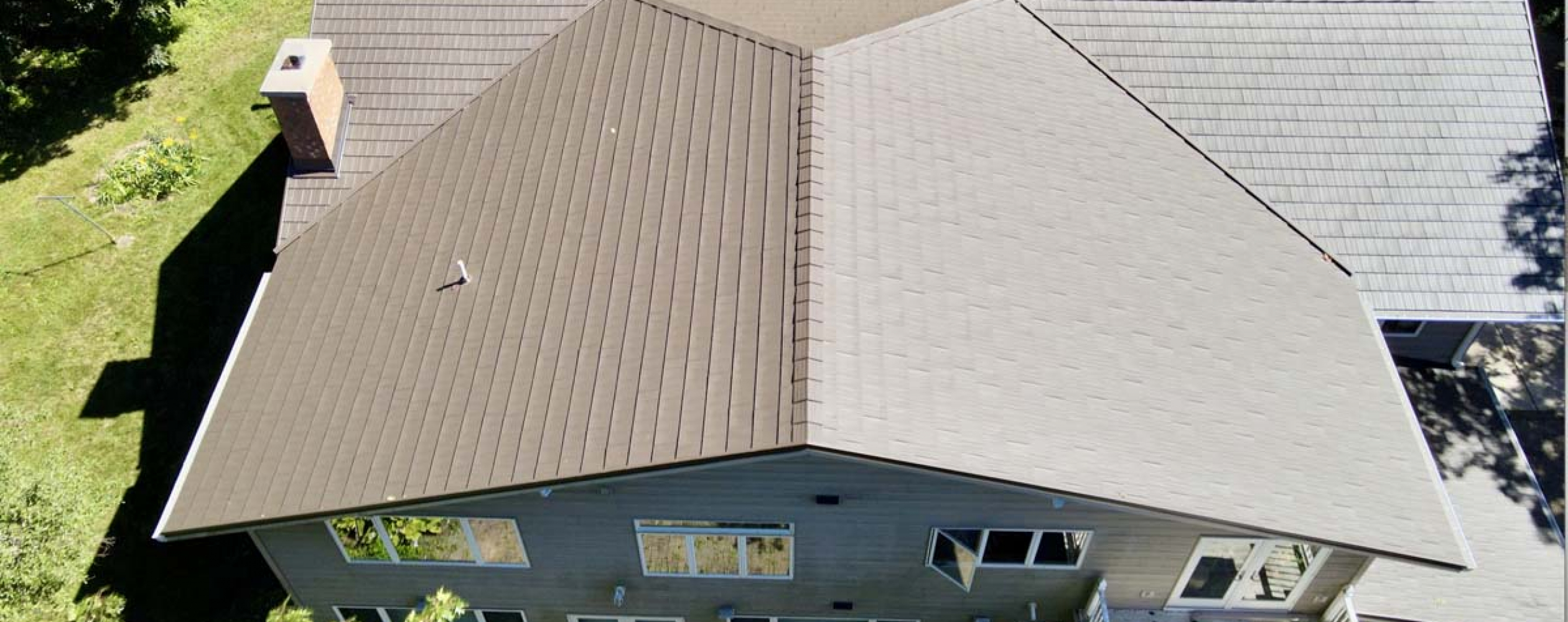 Vicwest True Nature Series Cedar Creek Shake Roof (Slate) Prairie